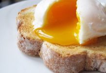 Çdo njeri duhet të fillojë të hajë më shumë të verdhë të vezës