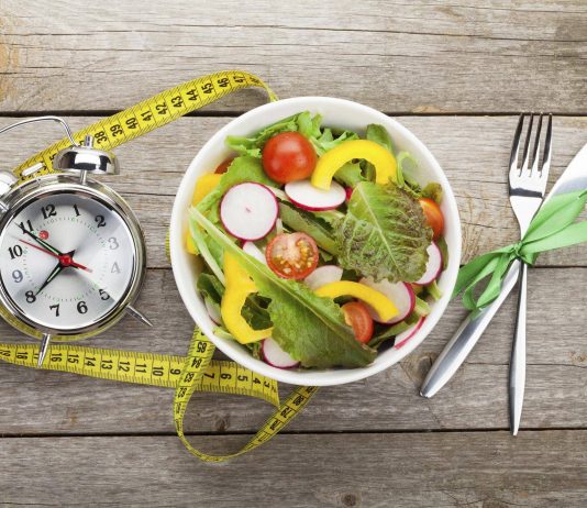 Gabimet që i bëjmë me ushqime dhe që ndikojnë në shtimin e peshës