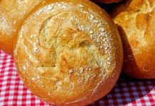 Mësoni të piqni pogaçe të shijshme me sodë bikarbonati