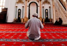 Hapen xhamitë e Kosovës